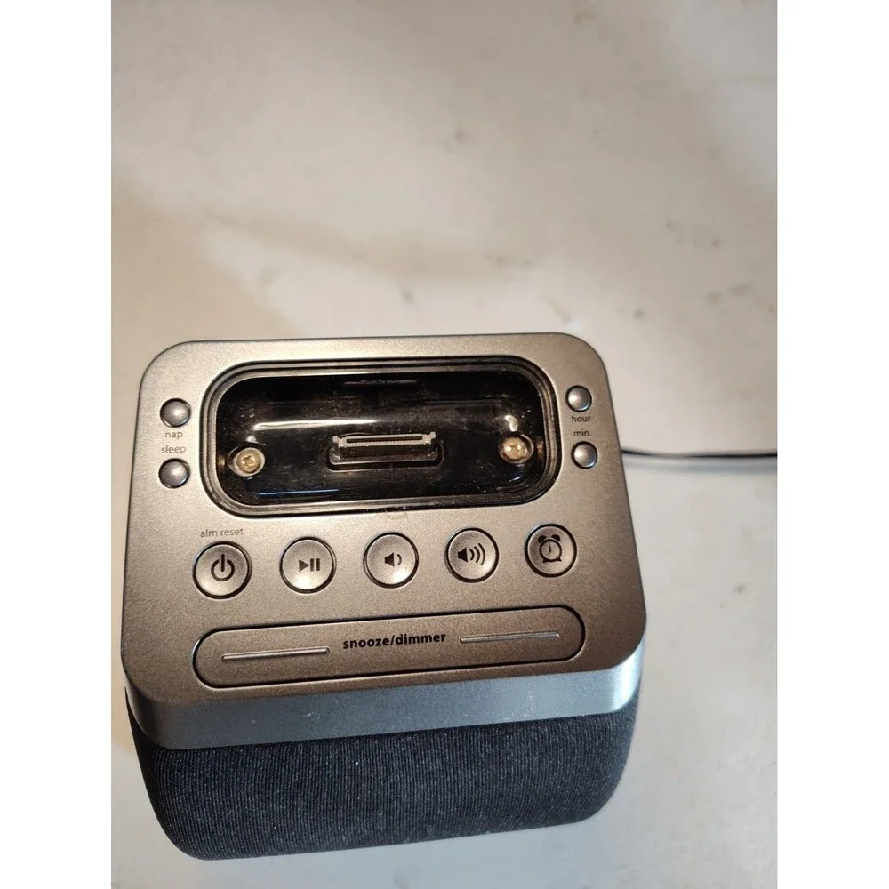 i Home Clock And Charger 1205